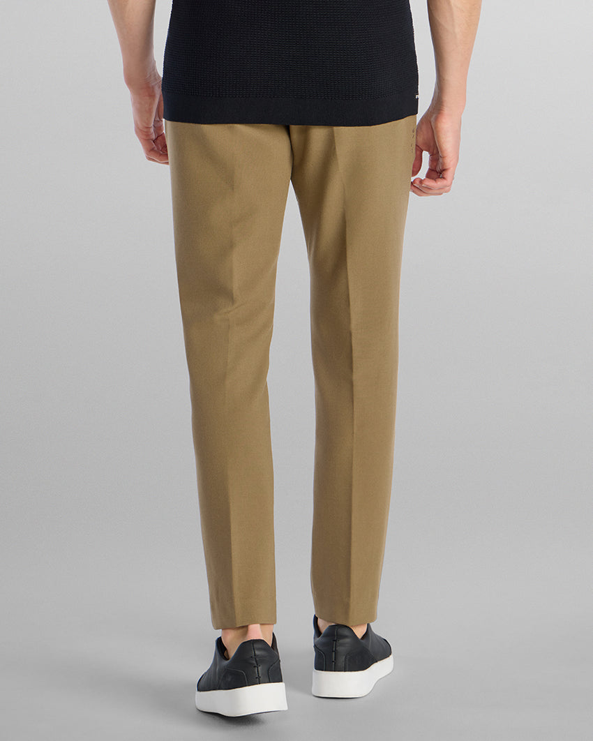 Dark-Taupe