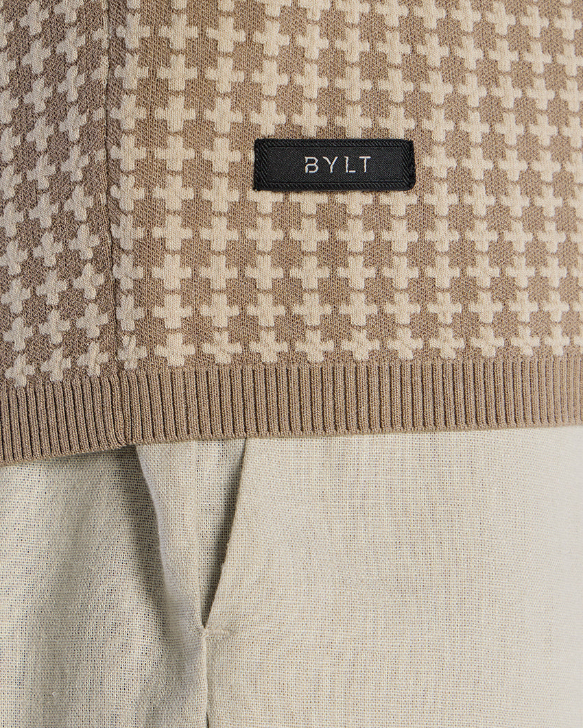 Geometric-Latte-Taupe