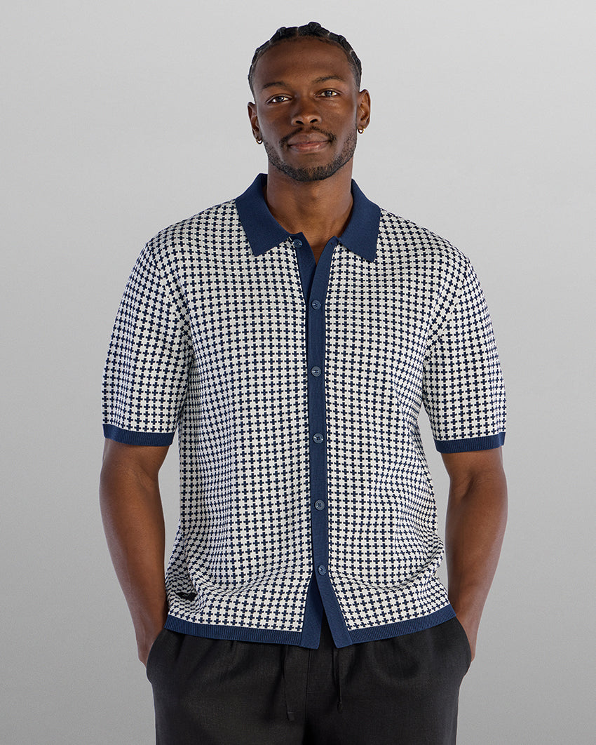 Geometric-Navy-Vapor