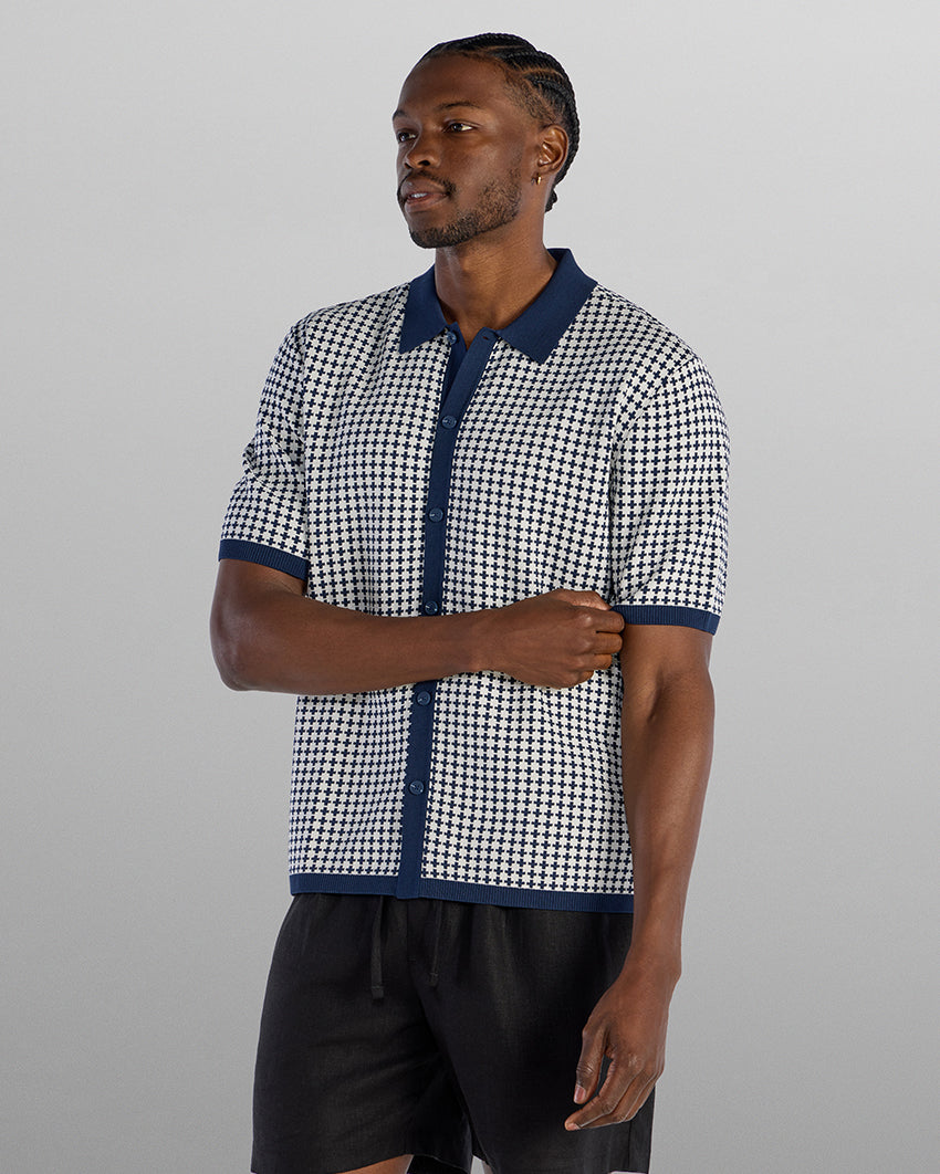 Geometric-Navy-Vapor