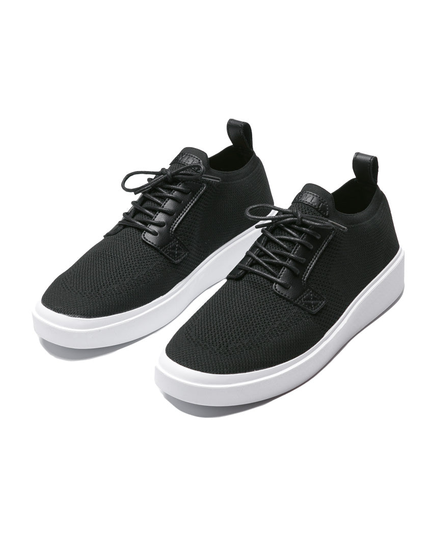 Black-Tonal